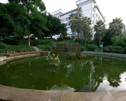 翠屏校區(qū)水景